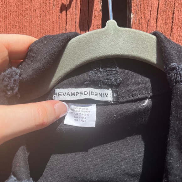 Ripped black denim jacket - Picture 8 of 13